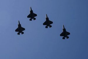 施压升级！美国大使放话：加拿大不买F-35，美军战...